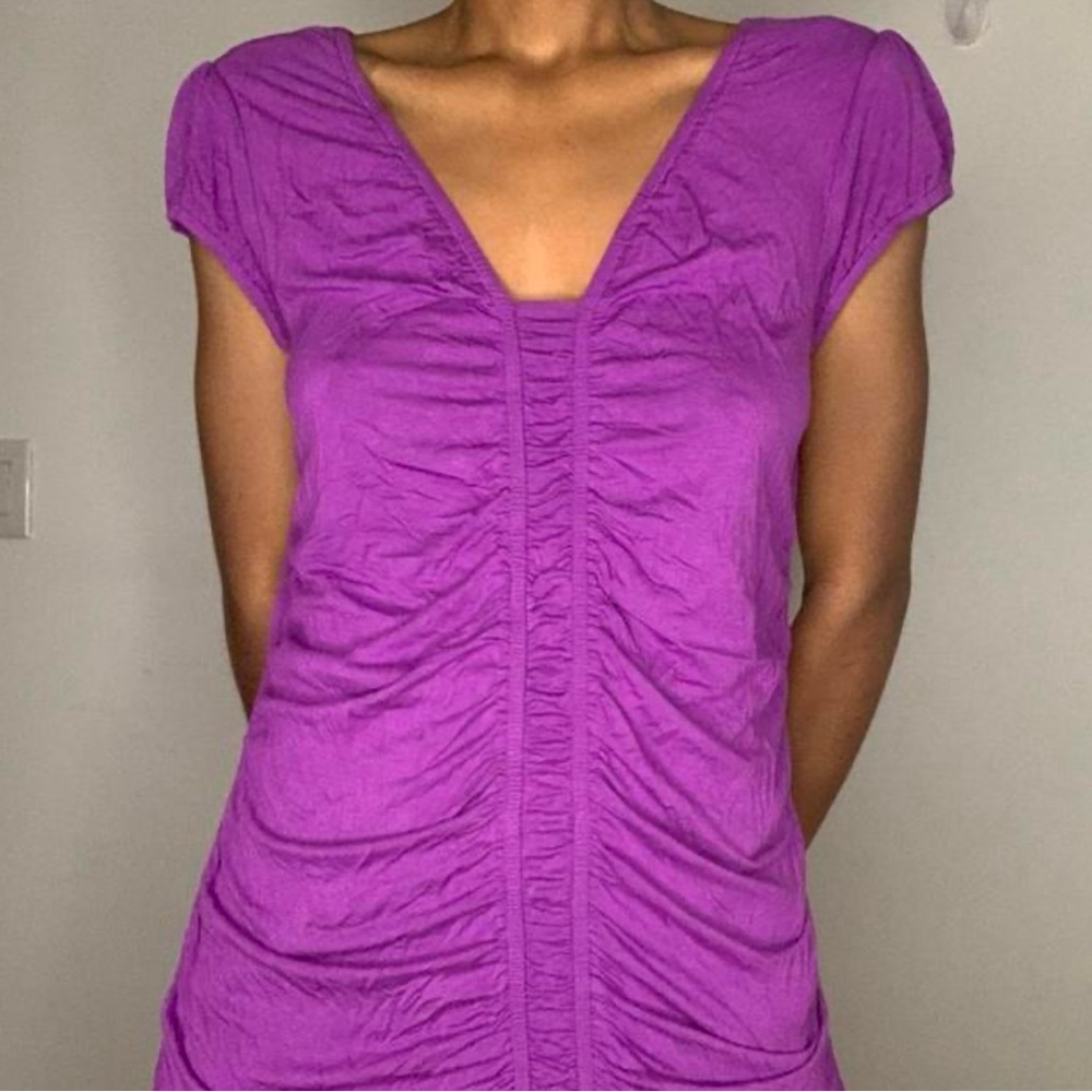 Cable gauge women’s size, small‎ ruched front blouse, short sleeve